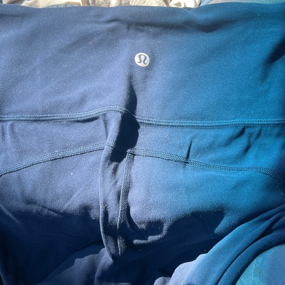 lululemon athletica Dark Blue Crop 23” Leggings - Picture 5 of 6